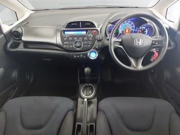 Used Honda Jazz 2015 for sale - 77664437: Photo