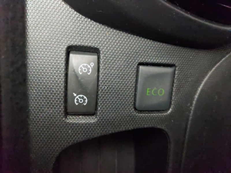 Used Renault Captur 2015 for sale - 77101554: Photo 15