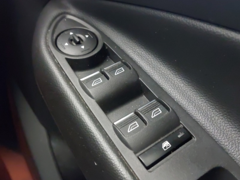 Used Ford Kuga 2016 for sale - 76726293: Photo 15