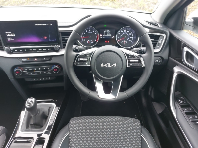 Used Kia XCeed 2025 for sale - 76301933: Photo 7