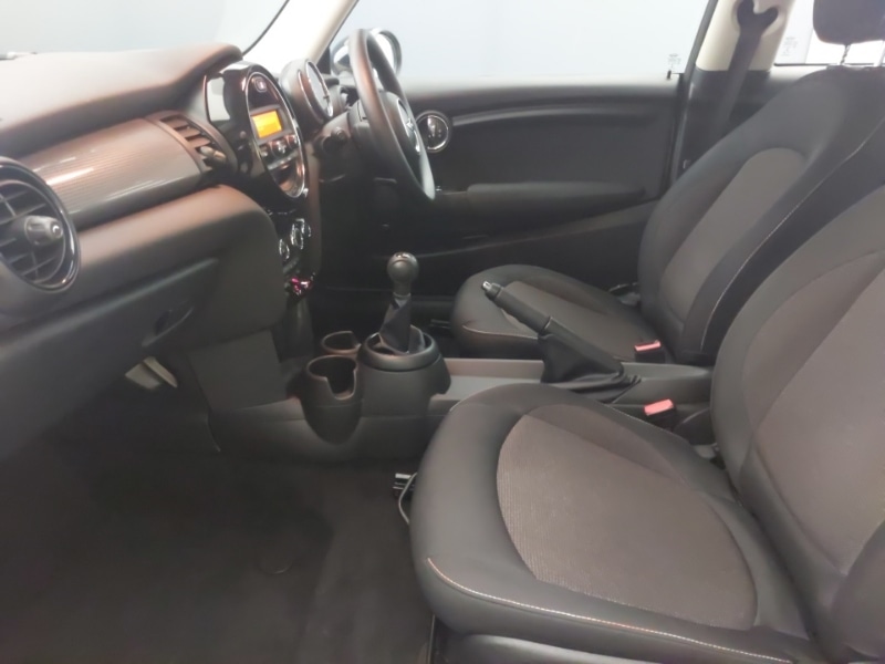 Used MINI Hatch 2017 for sale - 76822415: Photo 5