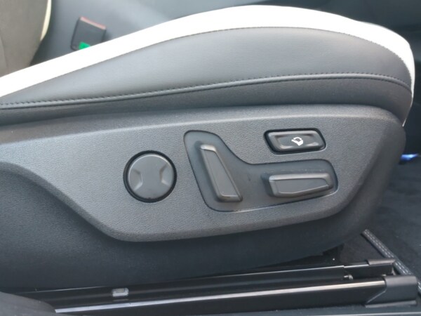 Used Kia EV6 2024 for sale - 76325579: Photo 12