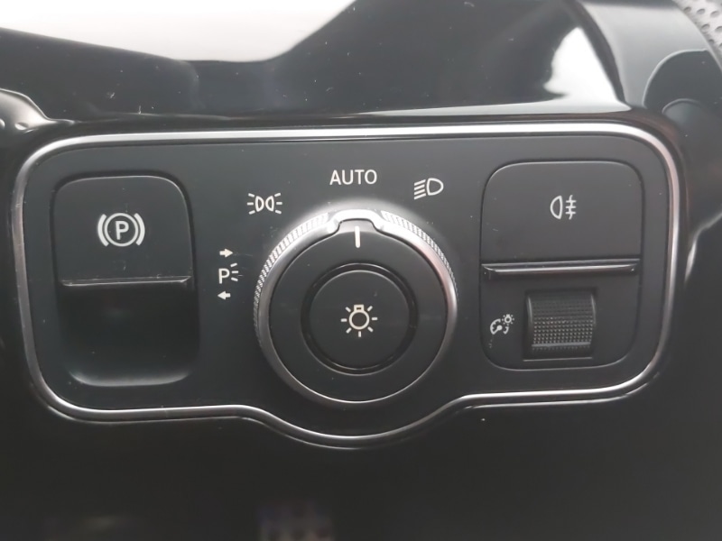 Used Mercedes-Benz A-Class 2019 for sale - 77623771: Photo 17