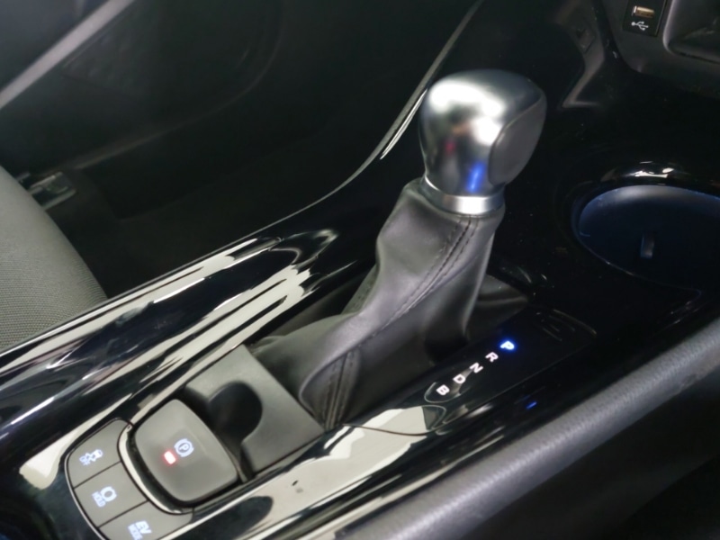 Used Toyota C-HR 2021 for sale - 76450996: Photo 15