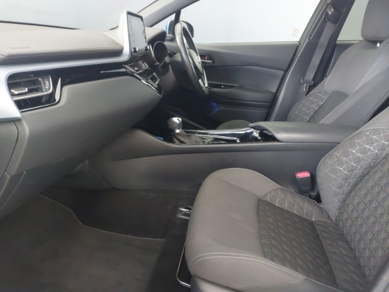 Used Toyota C-HR 2021 for sale - 76450996: Photo 5