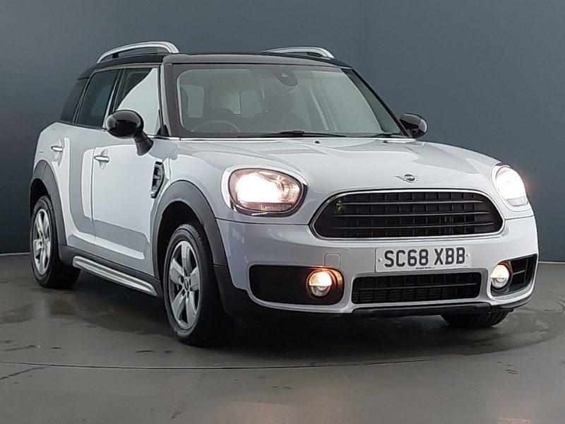 Used MINI Cooper 2018 for sale - 76548921: Photo 1