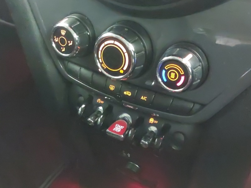 Used MINI Cooper 2018 for sale - 76548921: Photo 11