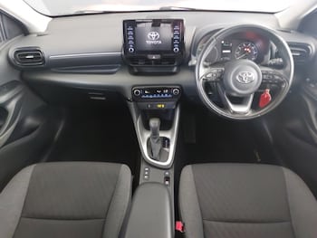 Used Toyota Yaris 2021 for sale - 78317897: Photo