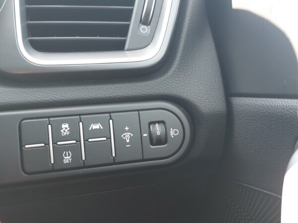 Used Kia XCeed 2023 for sale - 75558101: Photo 17