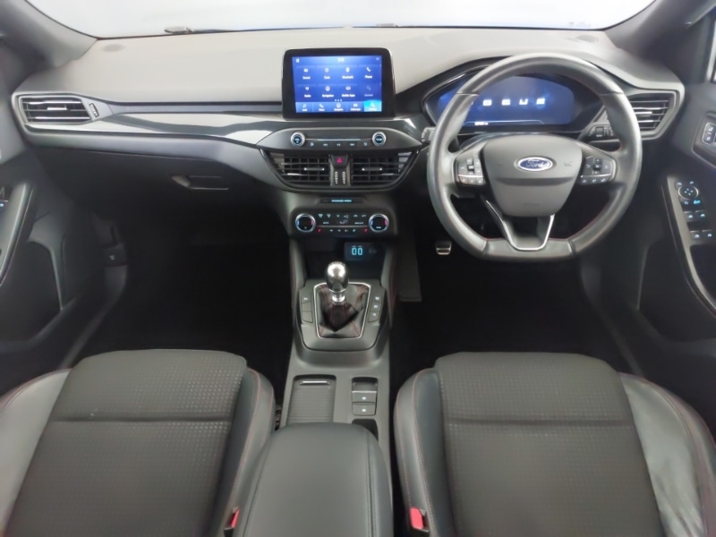 Used Ford Focus 2021 for sale - 76614122: Photo 2