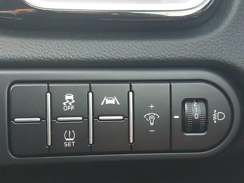 Used Kia XCeed 2025 for sale - 77947859: Photo 19