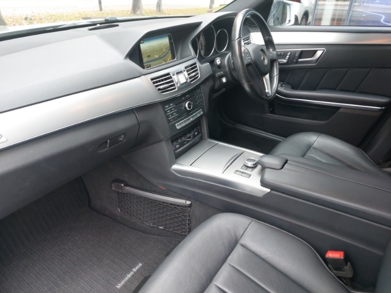 Used Mercedes-Benz E Class 2016 for sale - 76493490: Photo 5