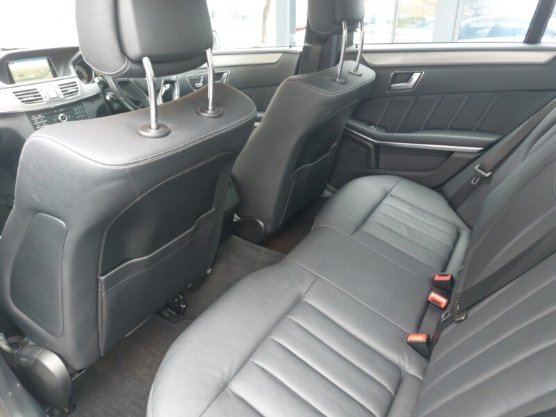 Used Mercedes-Benz E Class 2016 for sale - 76493490: Photo 6