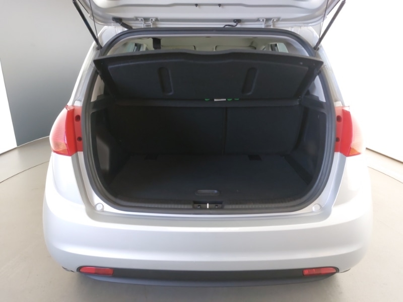 Used Kia Venga 2017 for sale - 77108199: Photo 8