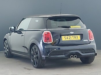 Used MINI Hatch 2021 for sale - 77761603: Photo