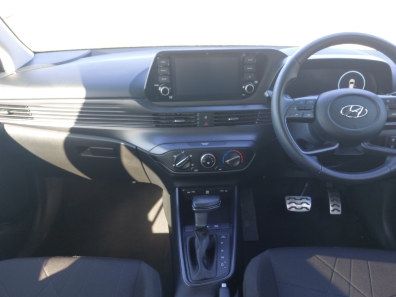 Used Hyundai BAYON 2023 for sale - 77716842: Photo 2