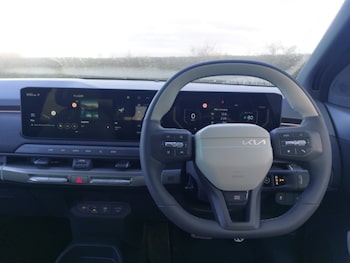 Used Kia EV3 2025 for sale - 77299948: Photo