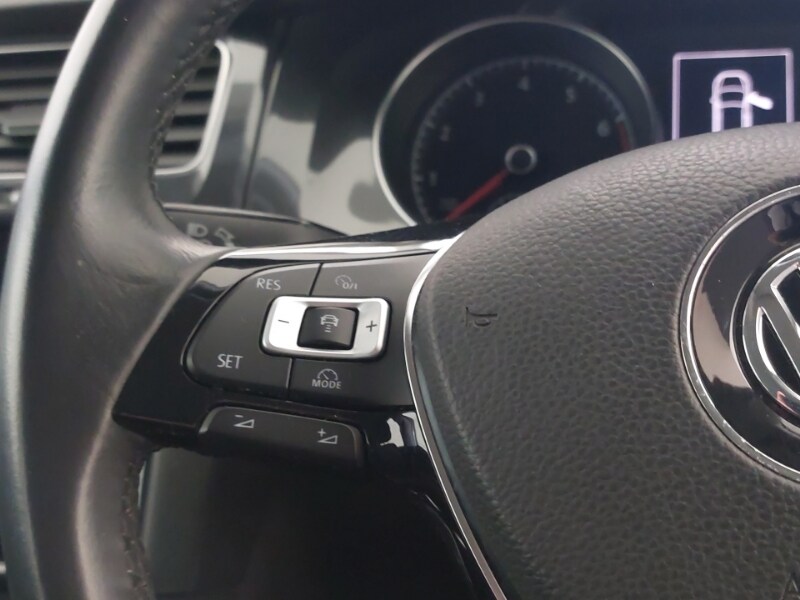 Used Volkswagen Golf 2017 for sale - 77544258: Photo 14