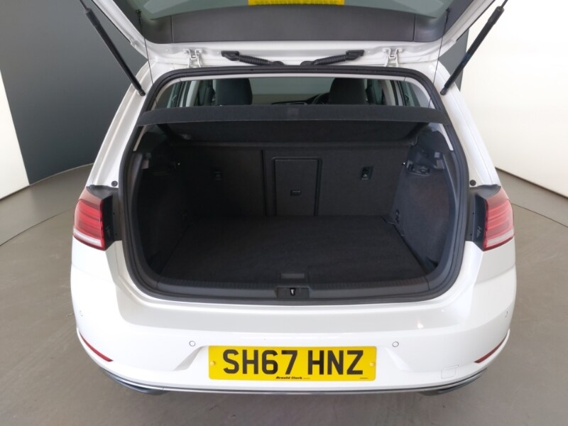 Used Volkswagen Golf 2017 for sale - 77544258: Photo 8