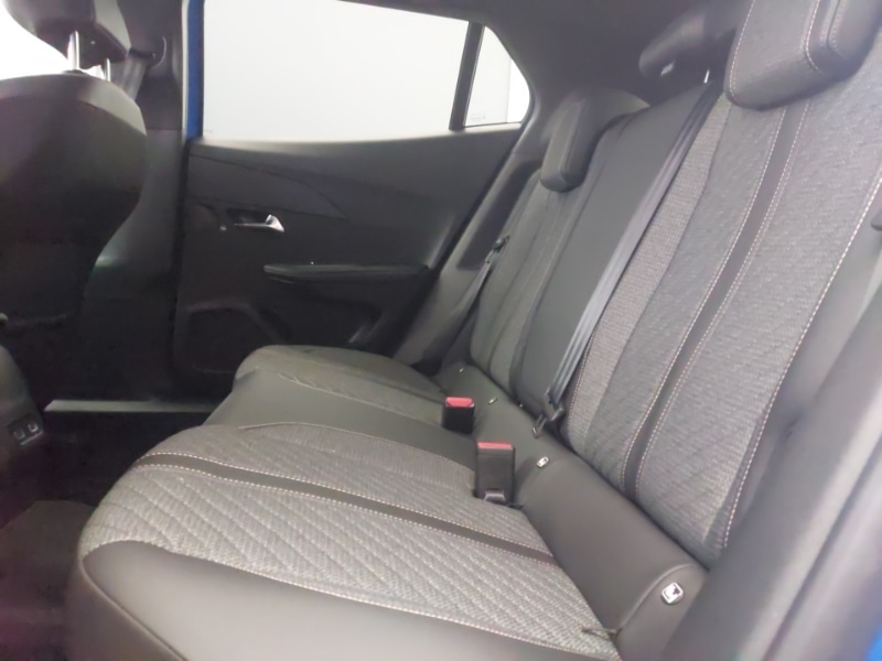 Used Peugeot 2008 2023 for sale - 77201926: Photo 6