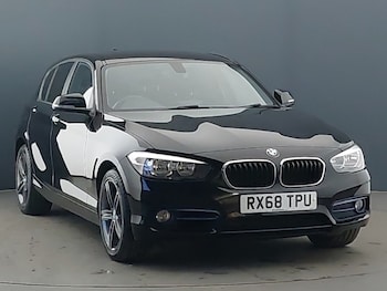 Used BMW 1 Series 2018 for sale - 77028609: Photo