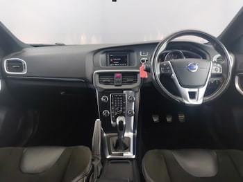 Used Volvo V40 2016 for sale - 78164353: Photo