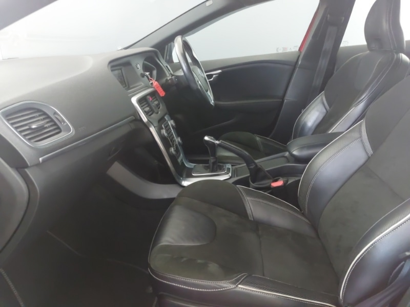 Used Volvo V40 2016 for sale - 78164353: Photo 5