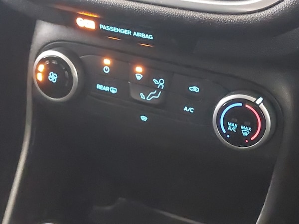 Used Ford Fiesta 2019 for sale - 76282176: Photo 11