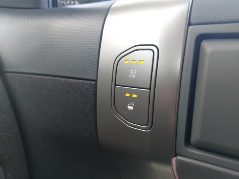 Used Kia EV3 2025 for sale - 77299517: Photo 12