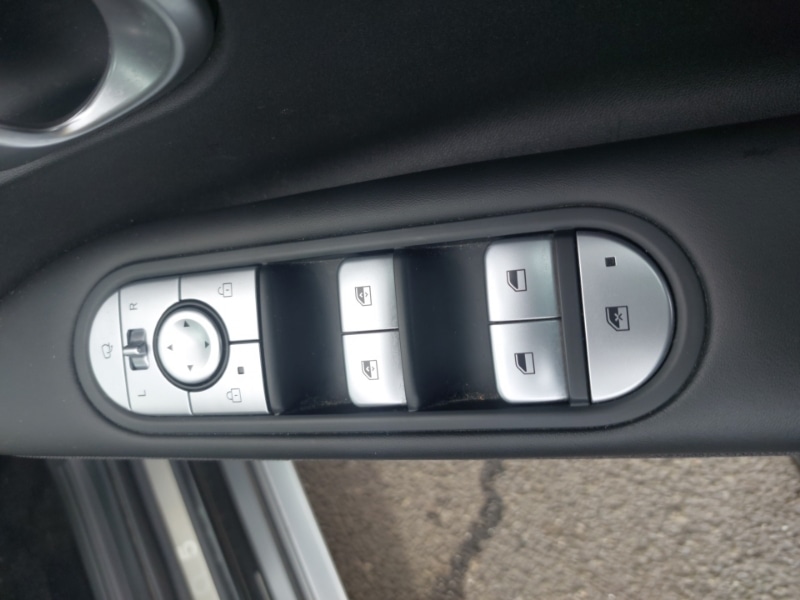 Used Hyundai IONIQ 5 2023 for sale - 76644040: Photo 12