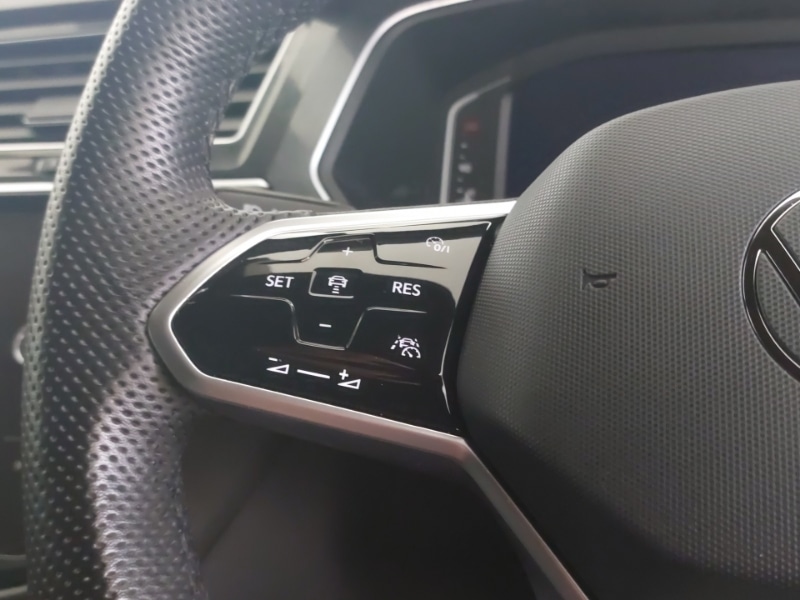 Used Volkswagen Tiguan 2024 for sale - 76987410: Photo 14