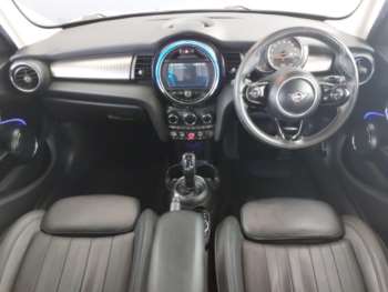 Used MINI Hatch 2019 for sale - 74868233: Photo