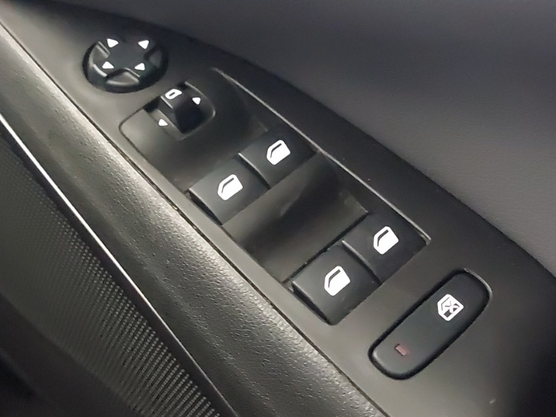 Used Vauxhall Crossland X 2019 for sale - 76343670: Photo 18