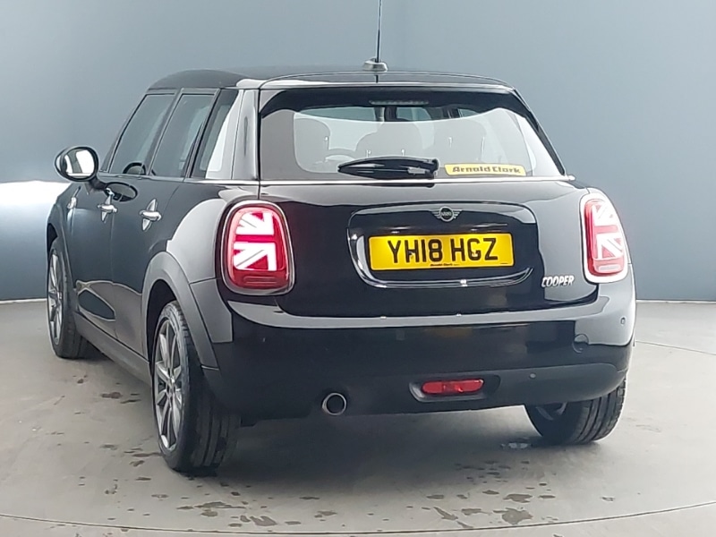 Used MINI Hatch 2018 for sale - 76749238: Photo 3