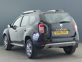 Used Dacia Duster 2017 for sale - 77439421: Photo