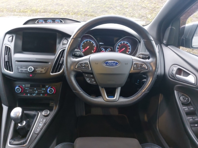 Used Ford Focus 2017 for sale - 77448708: Photo 7