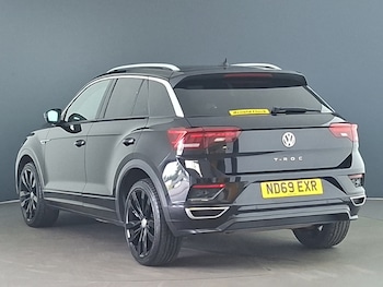 Used Volkswagen T-Roc 2019 for sale - 79489591: Photo