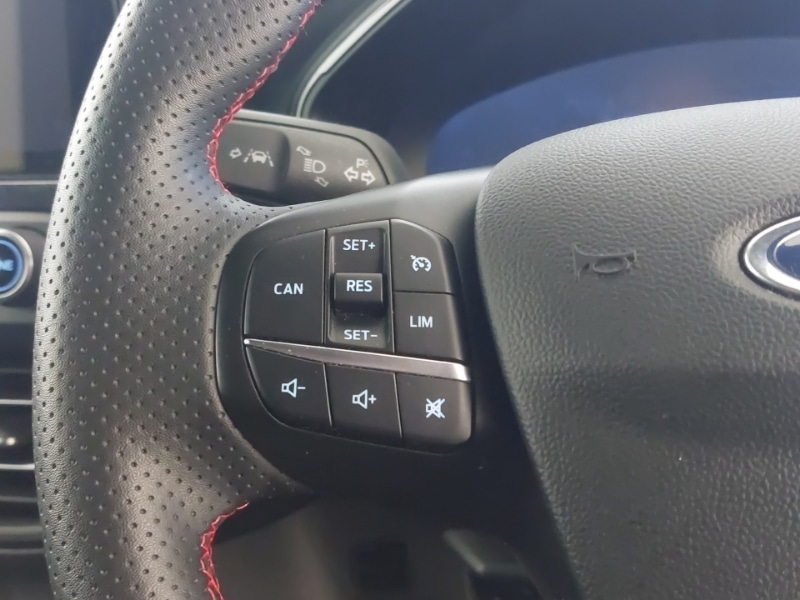 Used Ford Focus 2022 for sale - 77736335: Photo 14