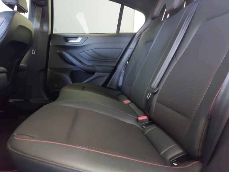 Used Ford Focus 2022 for sale - 77736335: Photo 6