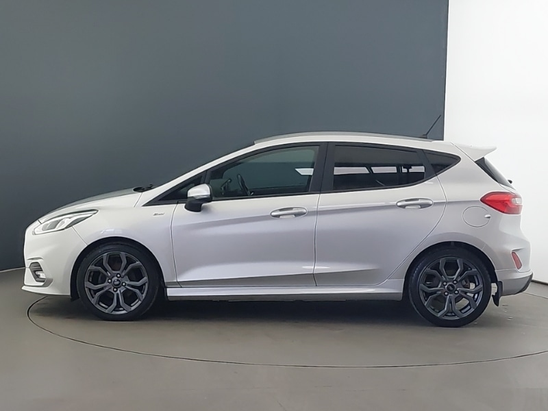 Used Ford Fiesta 2018 for sale - 76943165: Photo 4