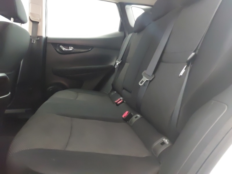 Used Nissan Qashqai 2016 for sale - 76975138: Photo 6