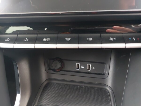 Used MG MG ZS 2023 for sale - 76213362: Photo 12