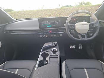 Used Kia EV6 2024 for sale - 79666339: Photo
