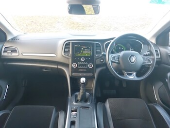 Used Renault Megane 2017 for sale - 77573309: Photo