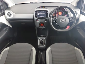Used Toyota AYGO 2020 for sale - 75780092: Photo