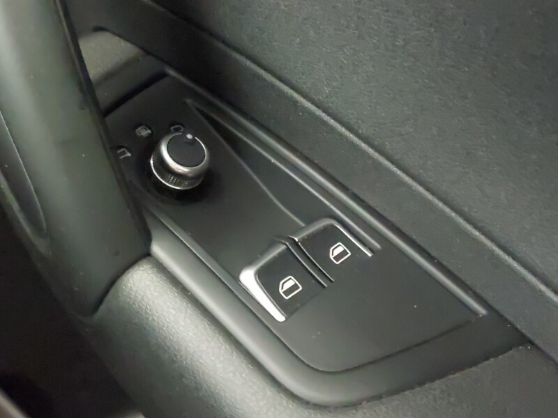 Used Audi A1 2018 for sale - 77433600: Photo 18