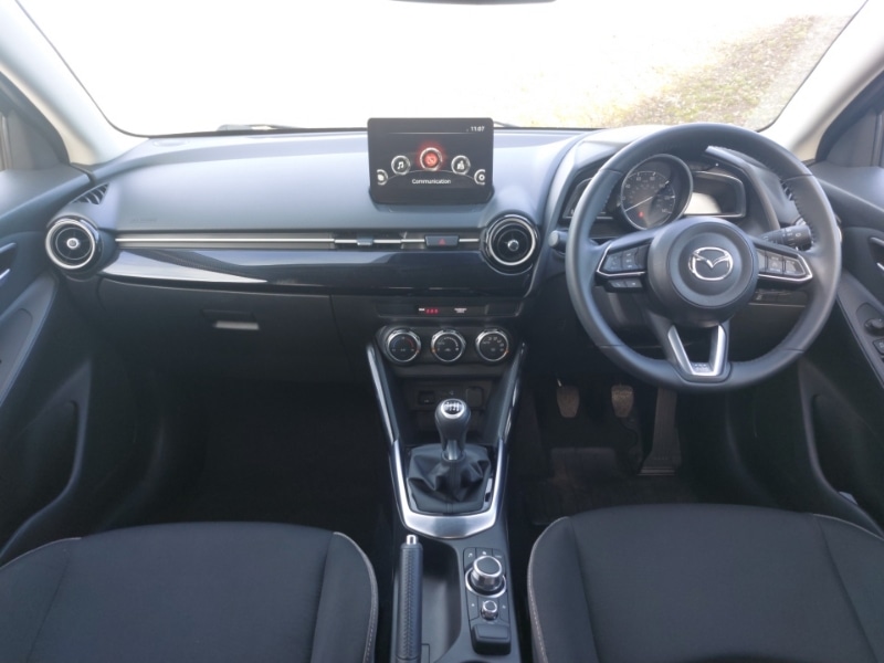 Used Mazda Mazda2 2023 for sale - 77690063: Photo 2