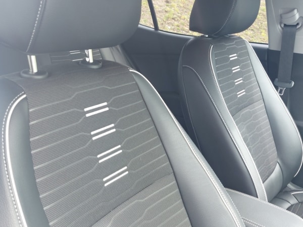 Used Kia Stonic 2025 for sale - 76129700: Photo 12