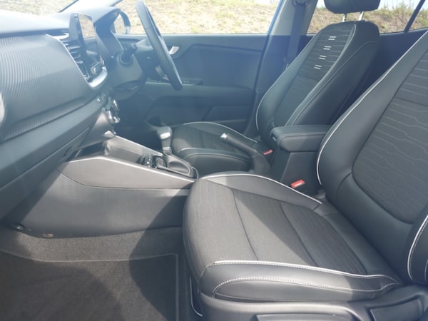 Used Kia Stonic 2025 for sale - 76129700: Photo 5