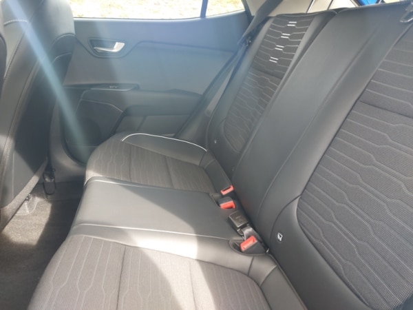 Used Kia Stonic 2025 for sale - 76129700: Photo 6